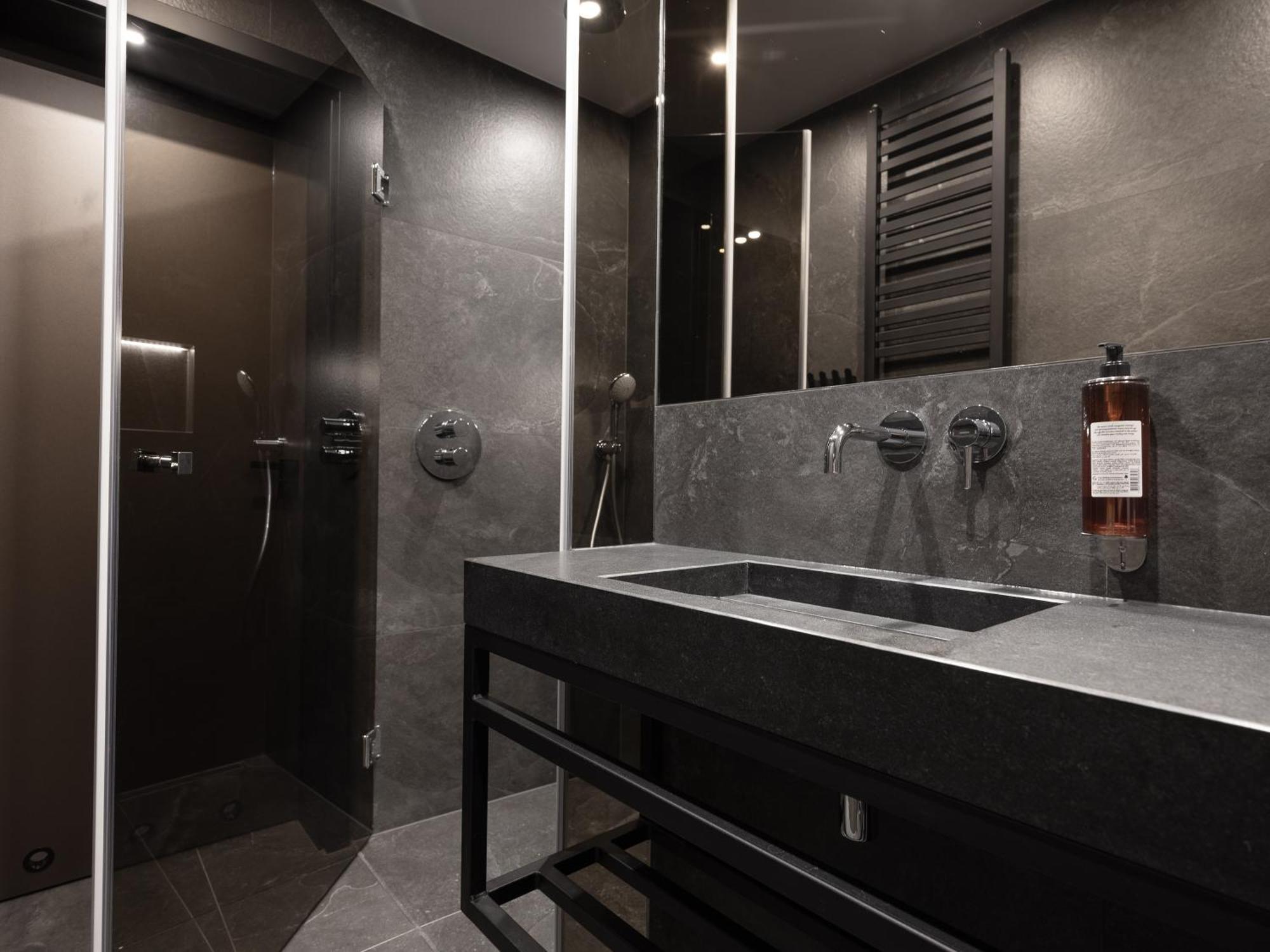 Апартаменты Art Penthouse With Jacuzzi - Krakow Center Экстерьер фото